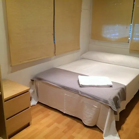 Caravel Be My Guest Castelldefels
